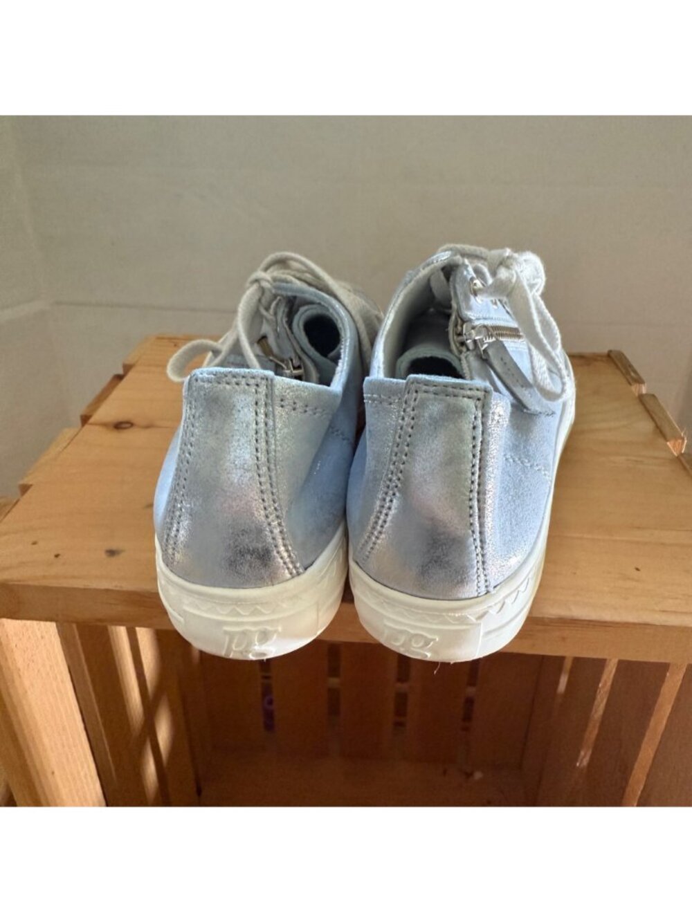 Paul Green Size 7 Womens Tamara Mineral Antic Bluish Gray Metallic Sneaker - Picture 9 of 16